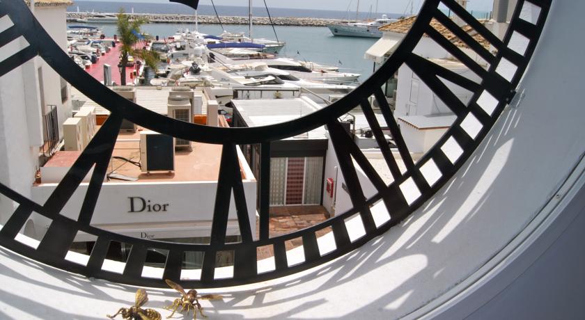 Shop Dior Puerto Banus