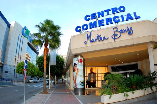 Shopping Marina Banus Puerto Banus