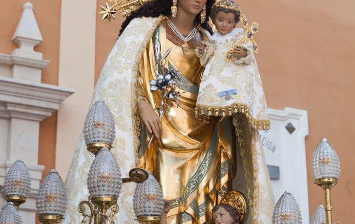 Valencian Virgen Desamparados